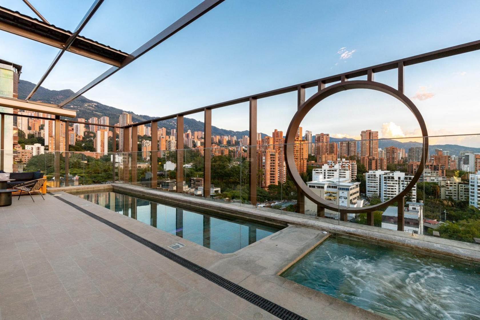 Marquee Medellín Hotel Exterior foto View from the rooftop