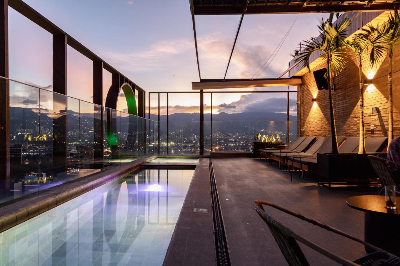 Marquee Medellín Hotel Exterior foto The Sky Bar